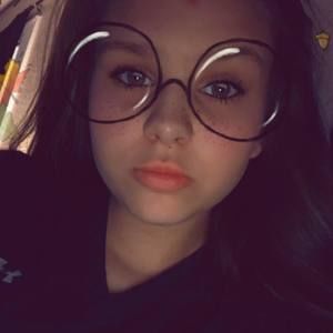 Meet your Posher, Brittany